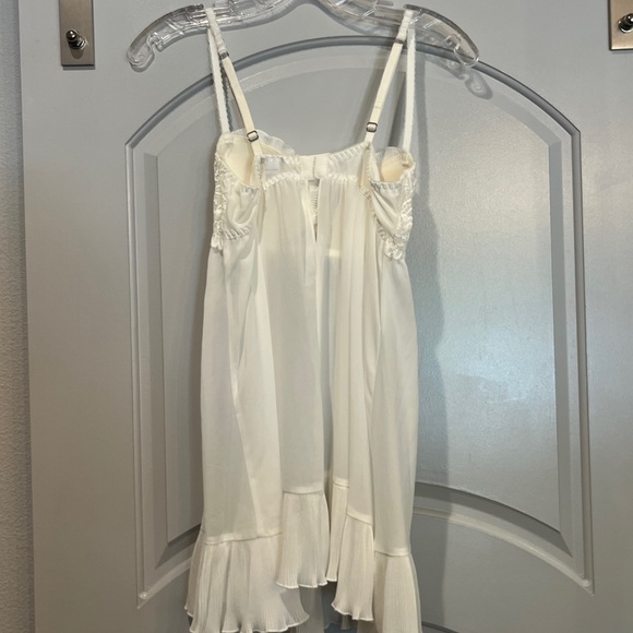 Sold Vintage style Elegant White Lace Pushup bra top Chemise. Bridal style! - Picture 6 of 9